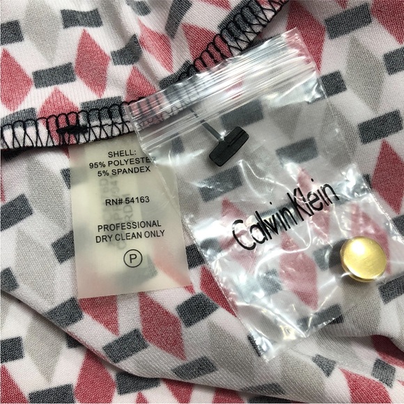 Calvin Klein black, tan and red sleeveless round neck blouse - Picture 4 of 6